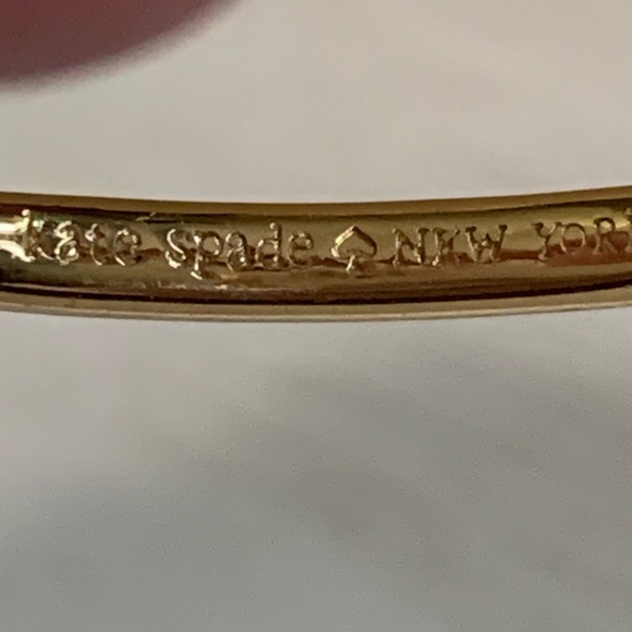 KATE SPADE Gold-Tone Bangle Bracelet Pink Lion Charm “She Leads The Way” - Picture 5 of 11